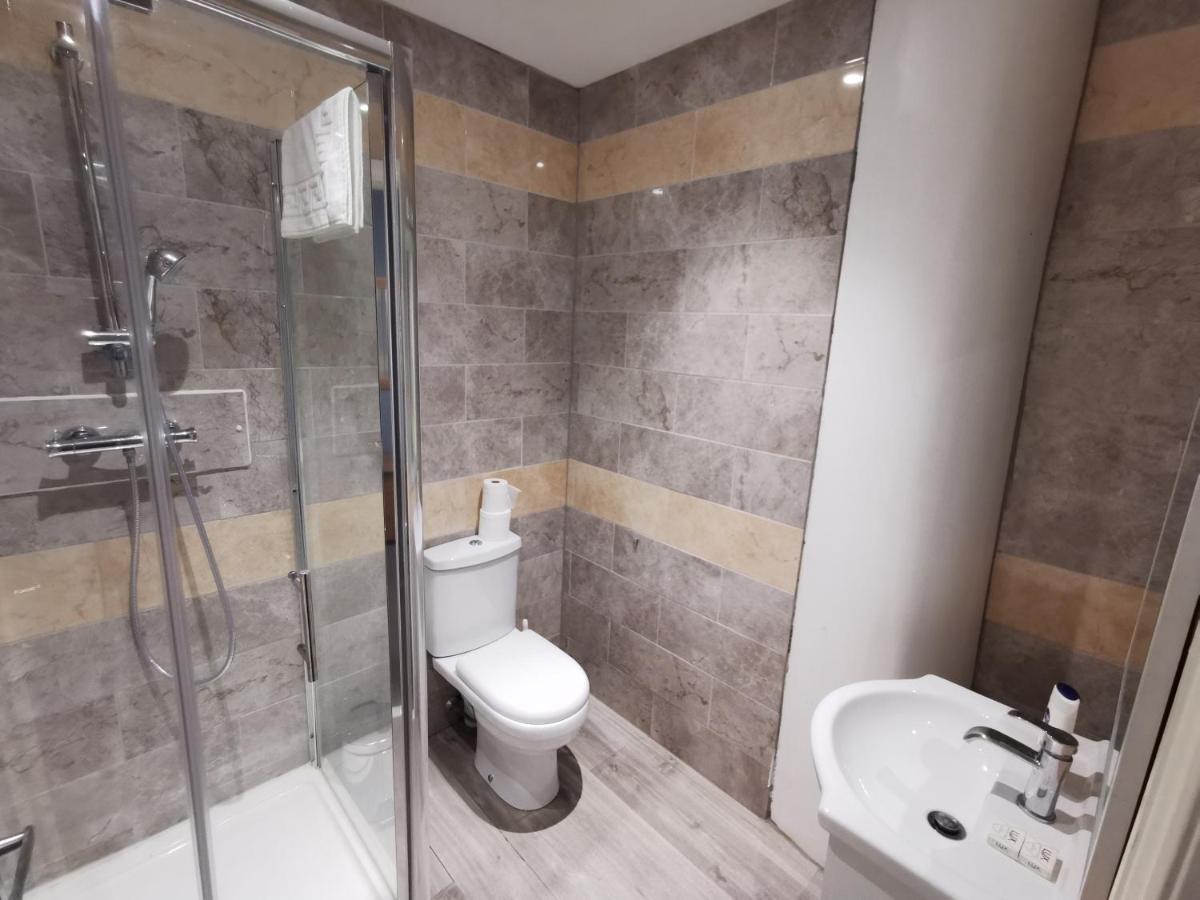 Aspire 860 Hotel Колчестър Екстериор снимка